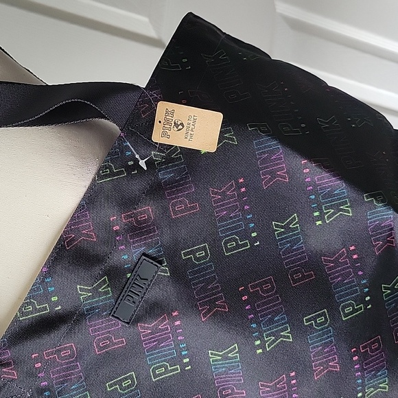 PINK - Picture 2 of 3